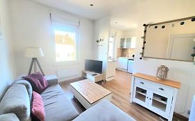 Appartement Lumineux En Centre-Ville